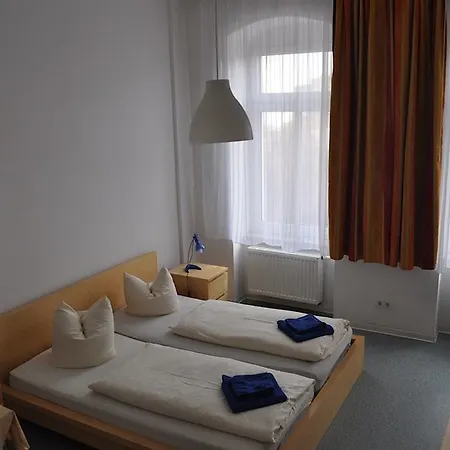Pensjonat A Bed - Nichtraucherpension 2*